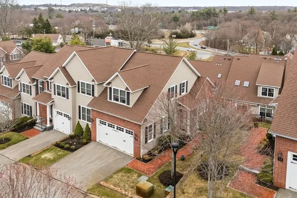 $899,900 | 900 Lynnfield Street, Unit 37, Lynnfield, MA 01940