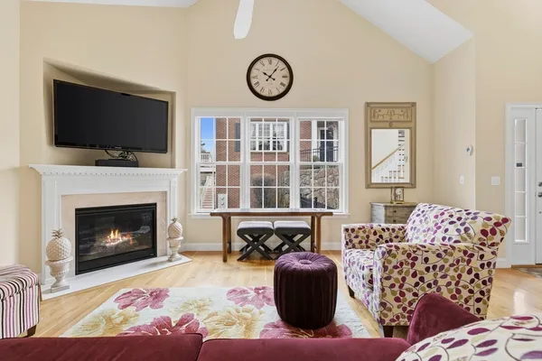 $899,900 | 900 Lynnfield Street, Unit 37, Lynnfield, MA 01940