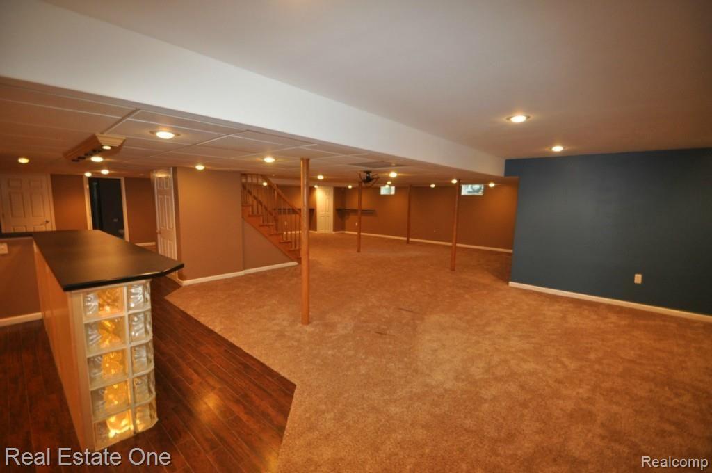 1847 Haverhill Drive Rochester, MI 48306 - Photo 28 of 36 28.jpg