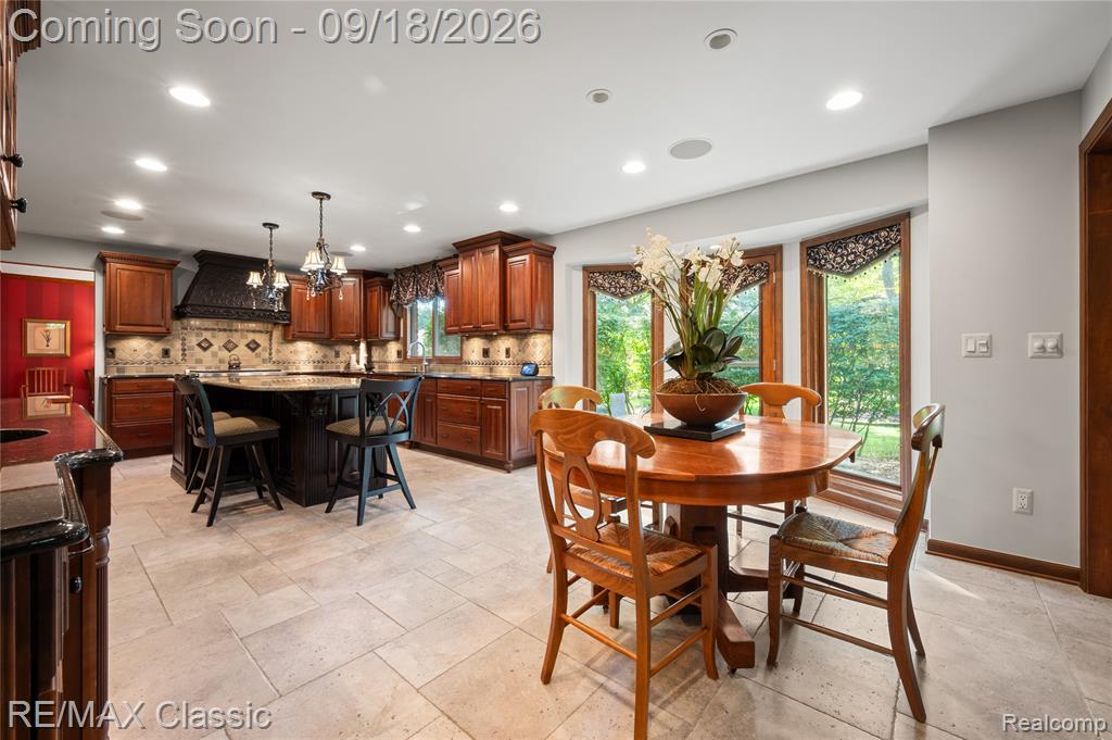 2899 Current Drive Rochester Hills, MI 48309 - Photo 10 of 57 Gallery Image 10