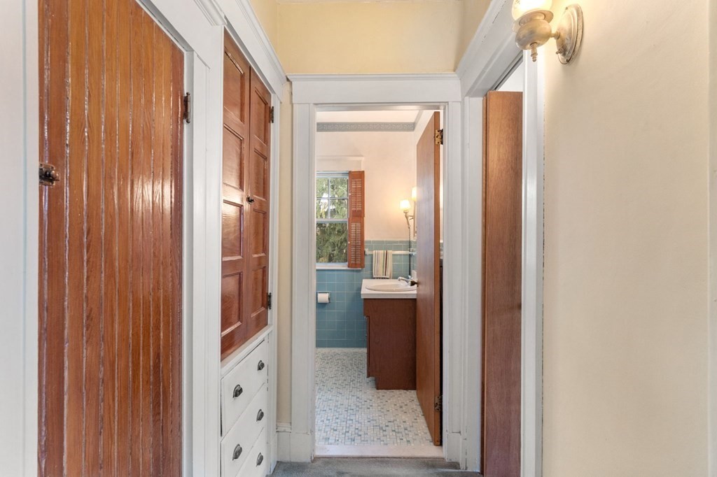 21 Naples Road Salem, MA 01970 - Photo 20 of 42 Gallery Image 20