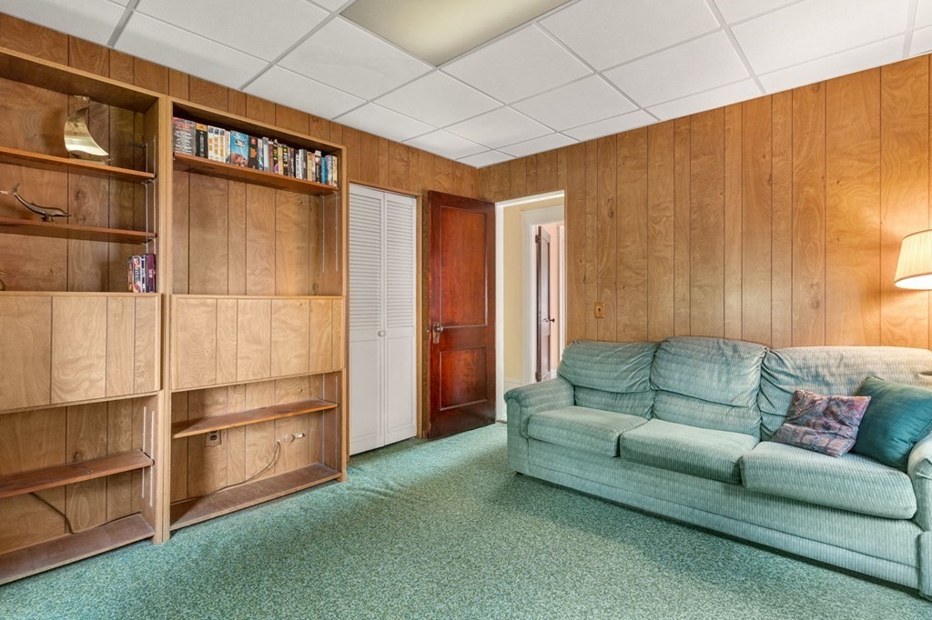 21 Naples Road Salem, MA 01970 - Photo 30 of 42 Gallery Image 30