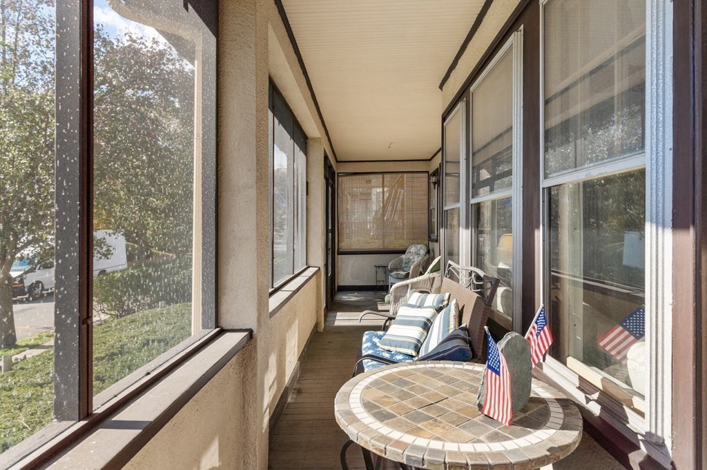 21 Naples Road Salem, MA 01970 - Photo 5 of 42 Gallery Image 5