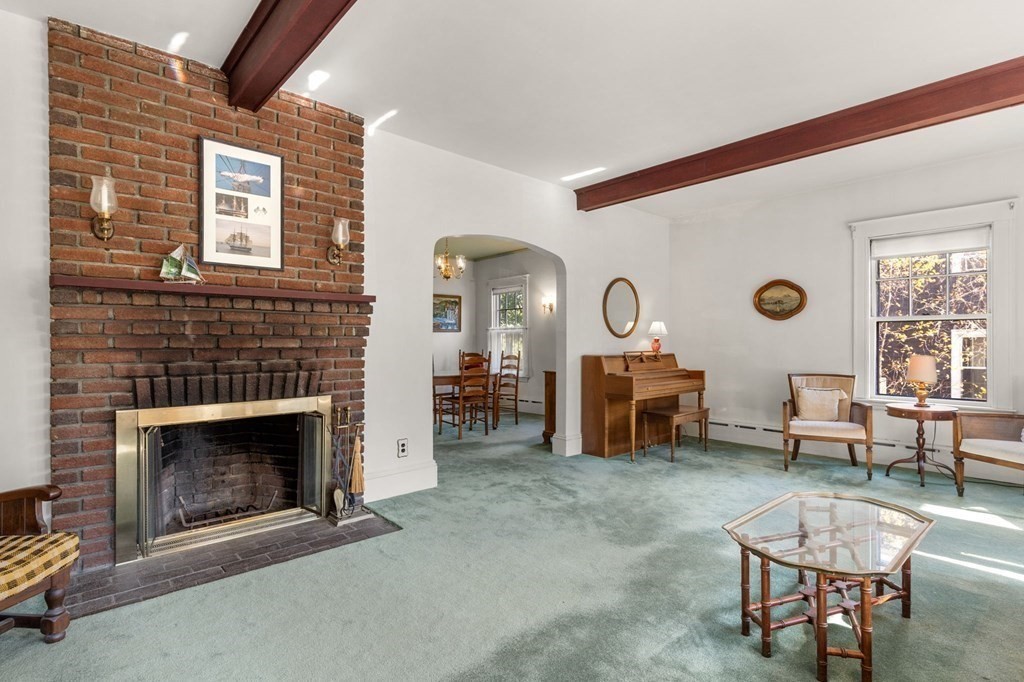 21 Naples Road Salem, MA 01970 - Photo 8 of 42 Gallery Image 8