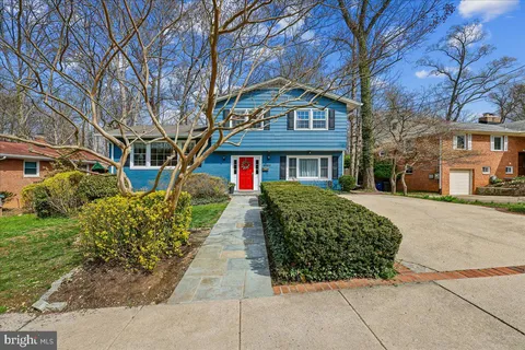 $1,495,000 | 8101 Whittier Boulevard, Bethesda, MD 20817