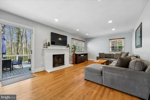 $1,495,000 | 8101 Whittier Boulevard, Bethesda, MD 20817