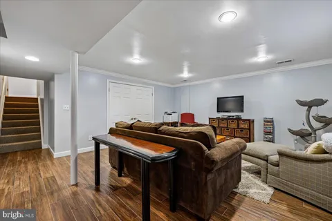$1,495,000 | 8101 Whittier Boulevard, Bethesda, MD 20817