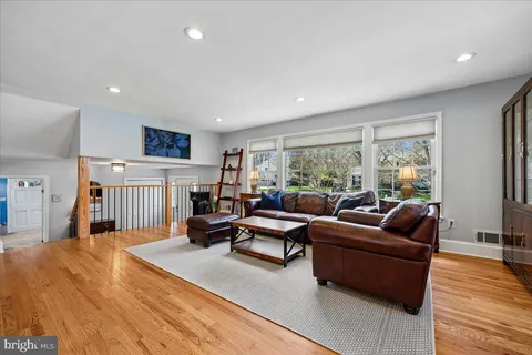 $1,495,000 | 8101 Whittier Boulevard, Bethesda, MD 20817