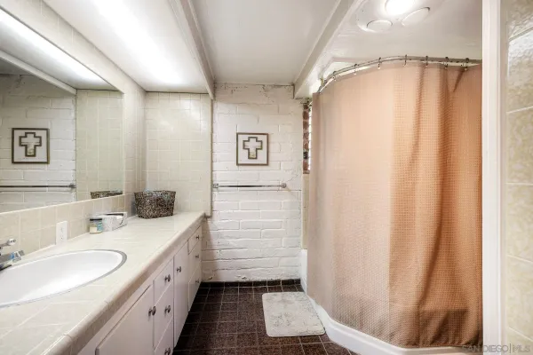 $900,000 | 820 Birch Avenue, Escondido, CA 92027
