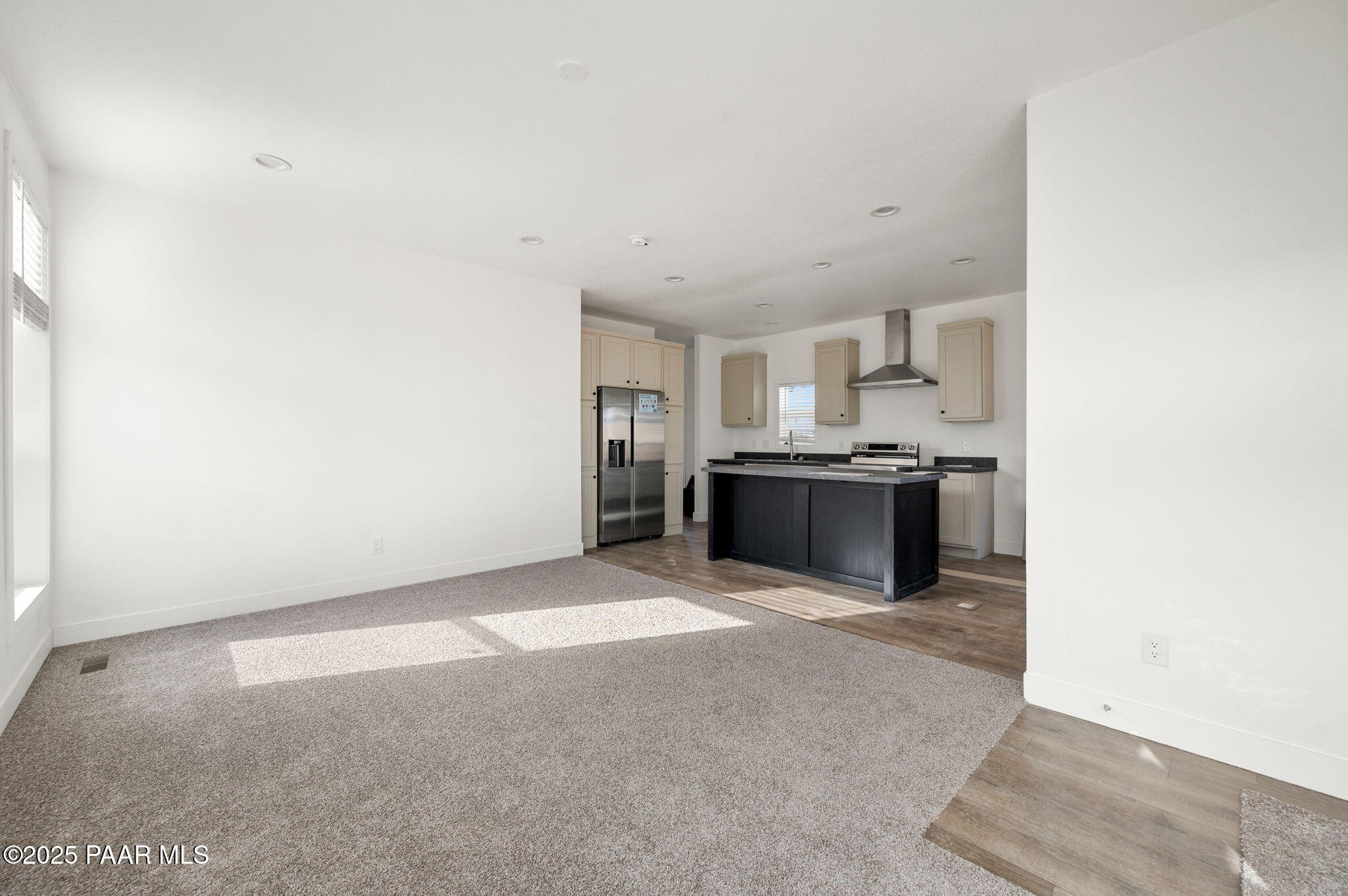 29 East Abra Road Paulden, AZ 86334 - Photo 5 of 22 7-Living Room to Kitchen