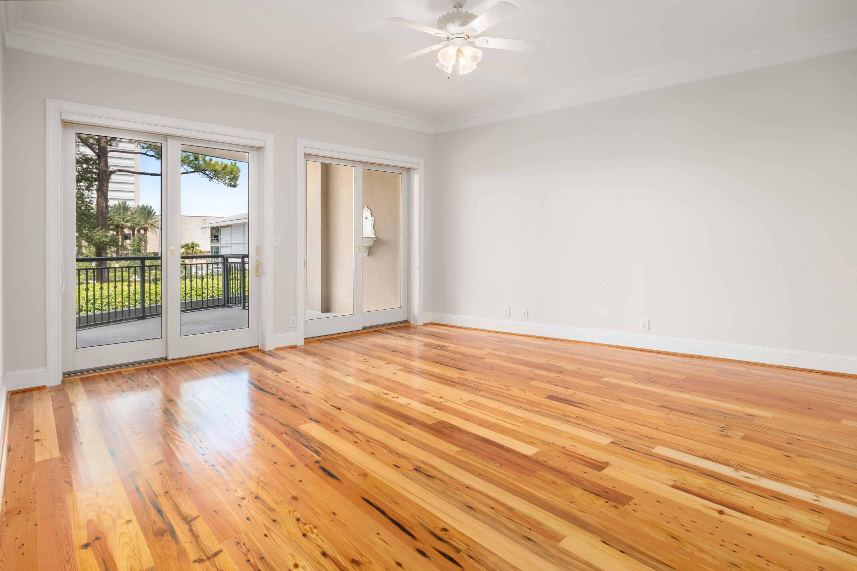 2 Wharfside Street, Unit 2C Charleston, SC 29401 - Photo 24 of 39 27