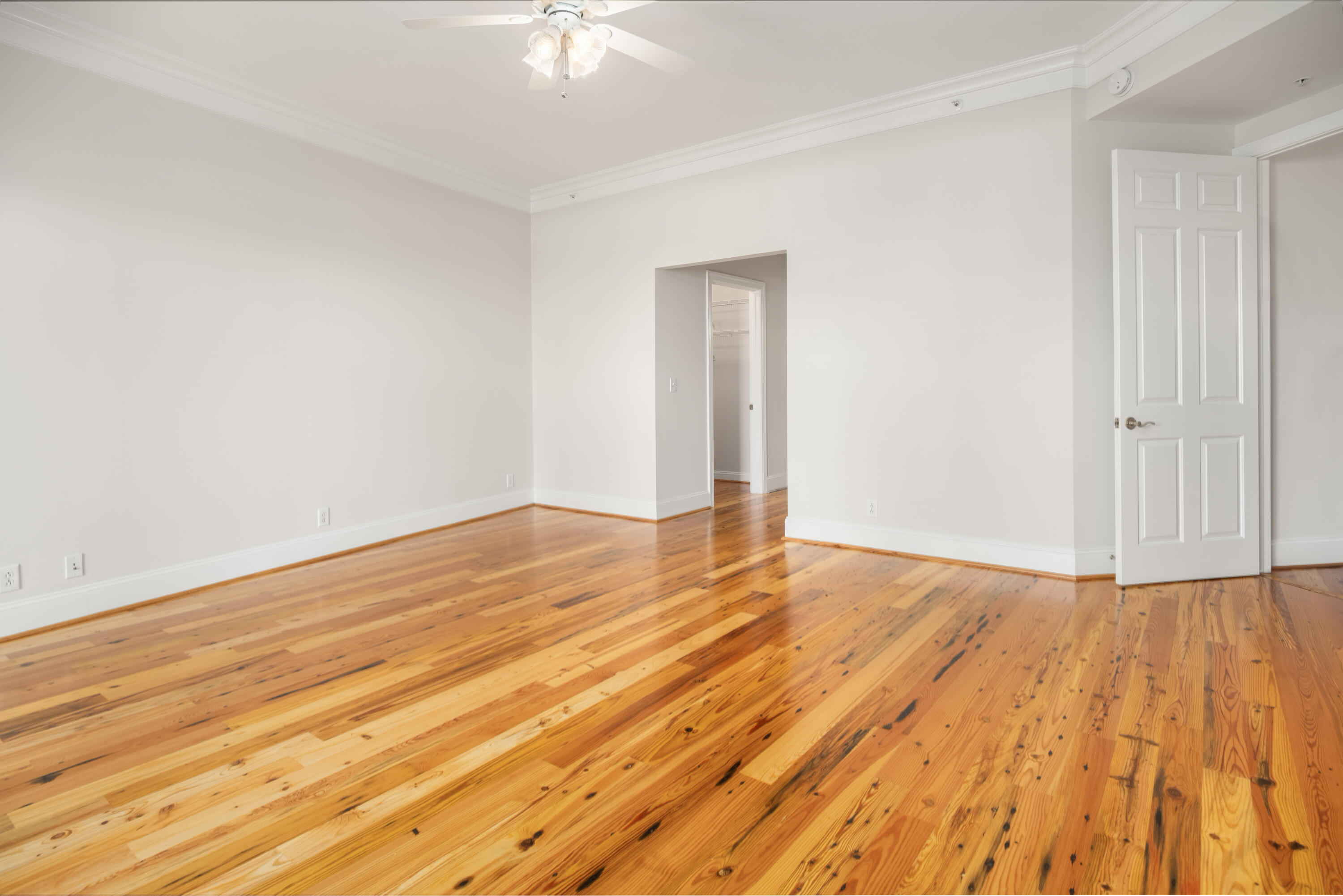 2 Wharfside Street, Unit 2C Charleston, SC 29401 - Photo 26 of 39 29