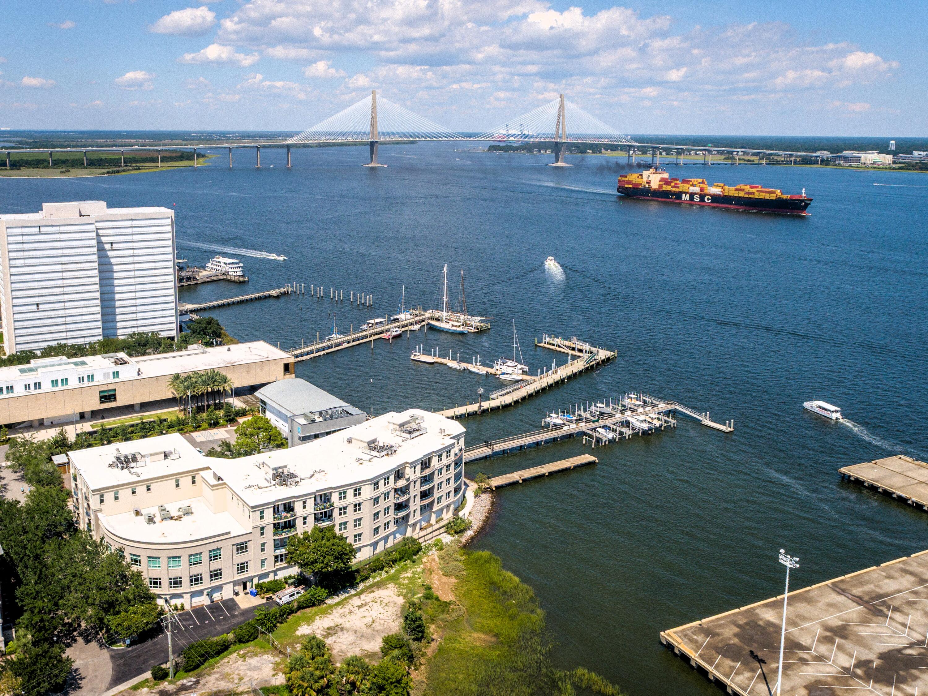2 Wharfside Street, Unit 2C Charleston, SC 29401 - Photo 4 of 39 04