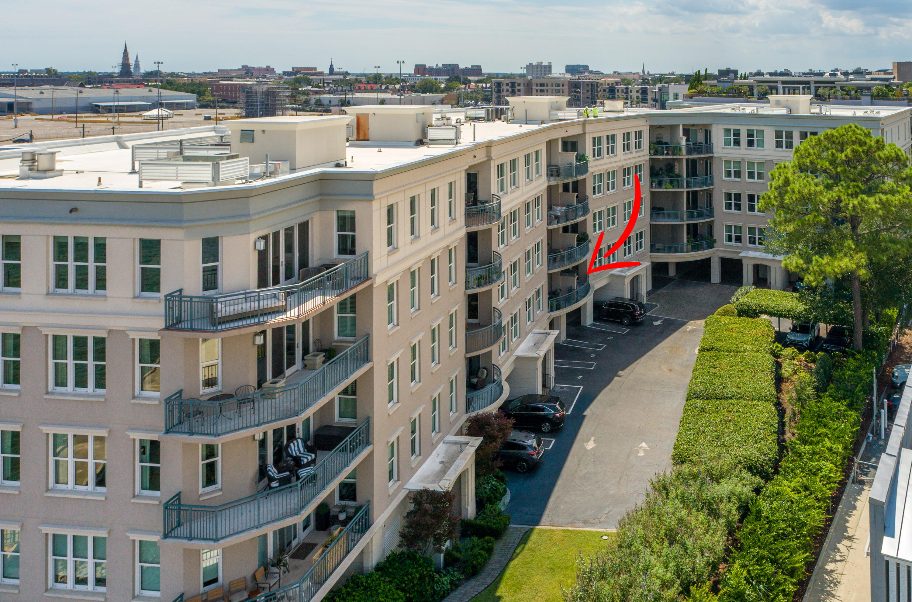 2 Wharfside Street, Unit 2C Charleston, SC 29401 - Photo 9 of 39 10