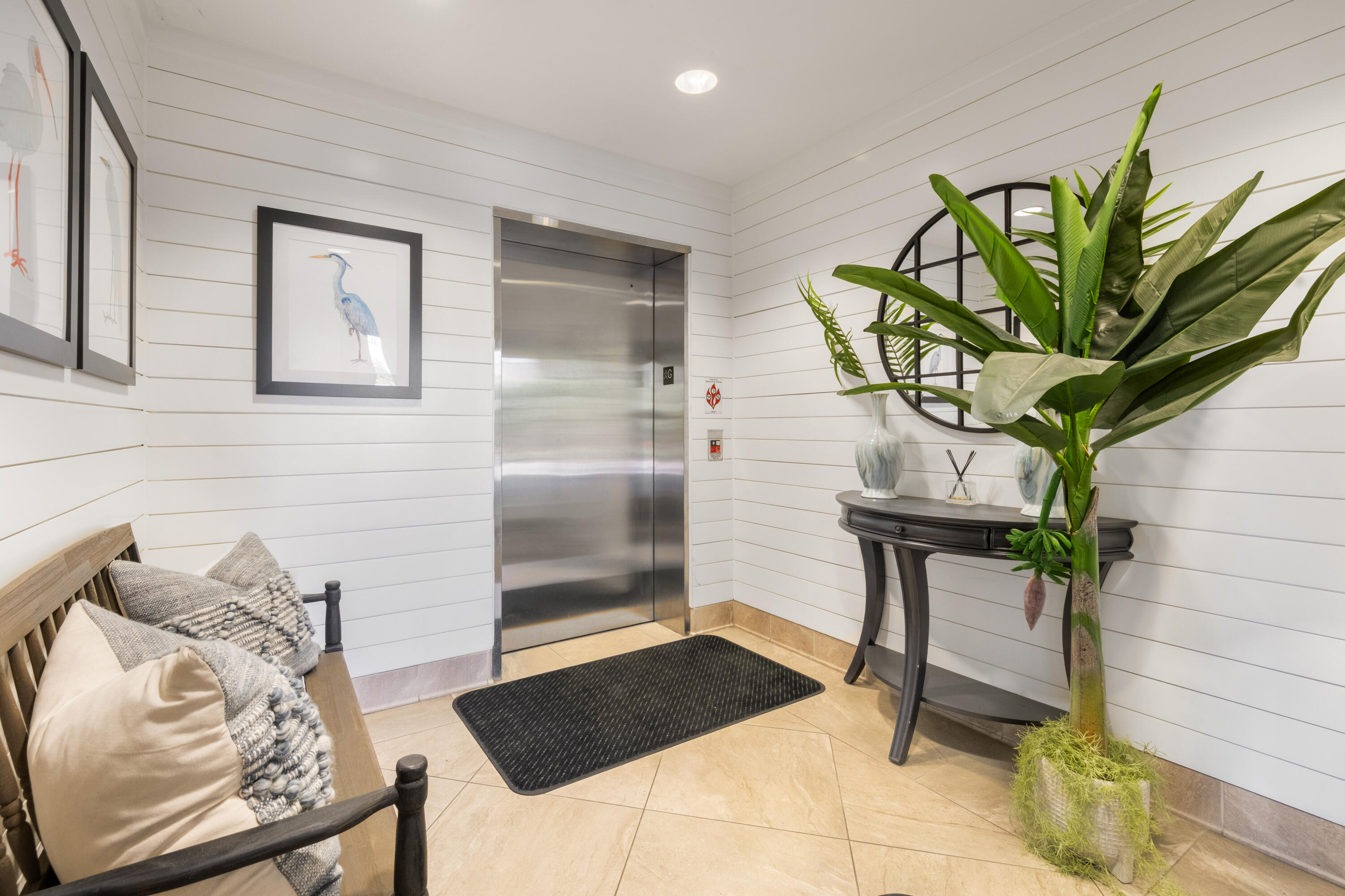 2 Wharfside Street, Unit 2C Charleston, SC 29401 - Photo 10 of 39 11