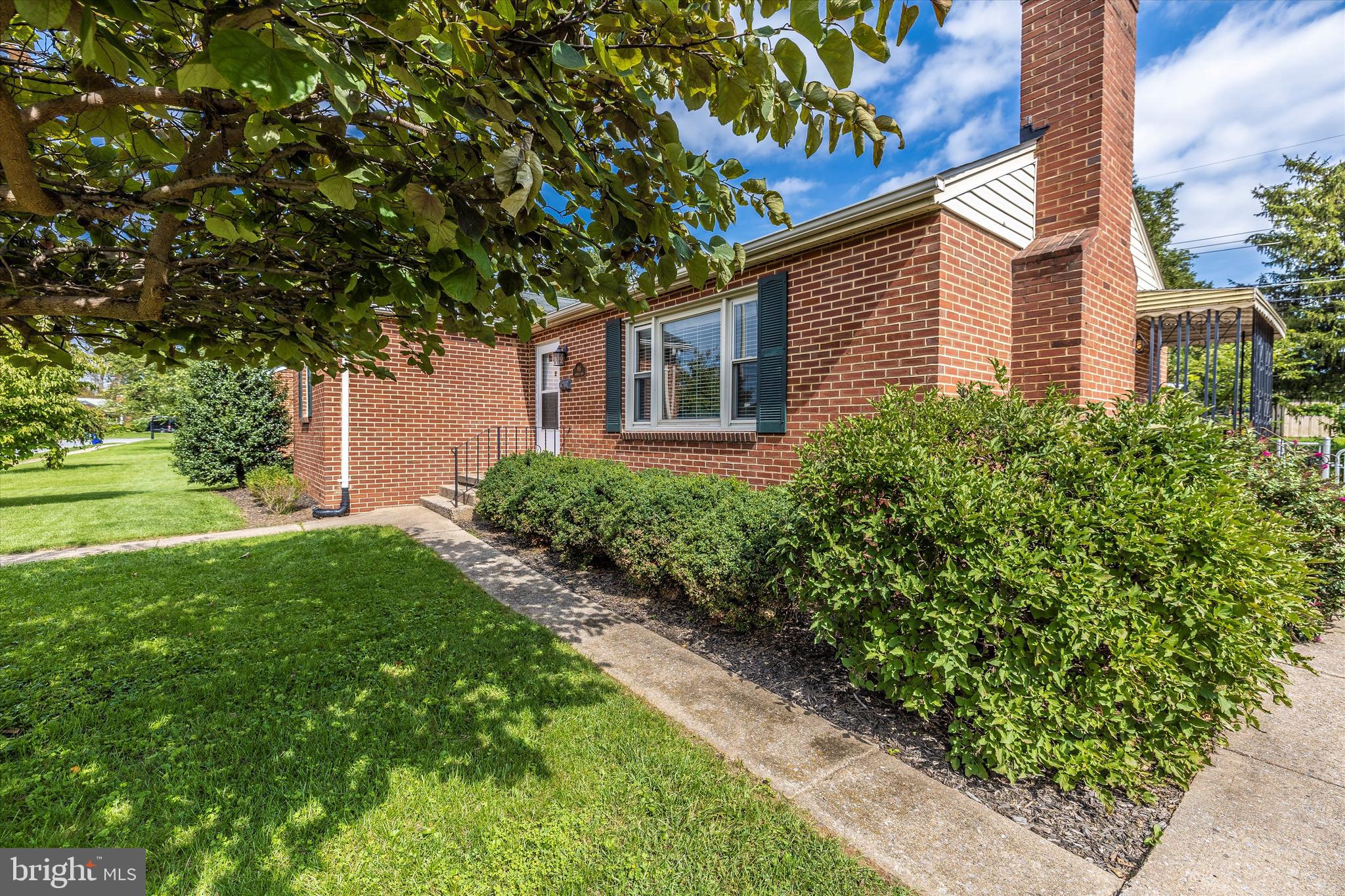 916 Seminole Road Frederick, MD 21701 - Photo 3 of 45 All brick rancher with off street parking.
