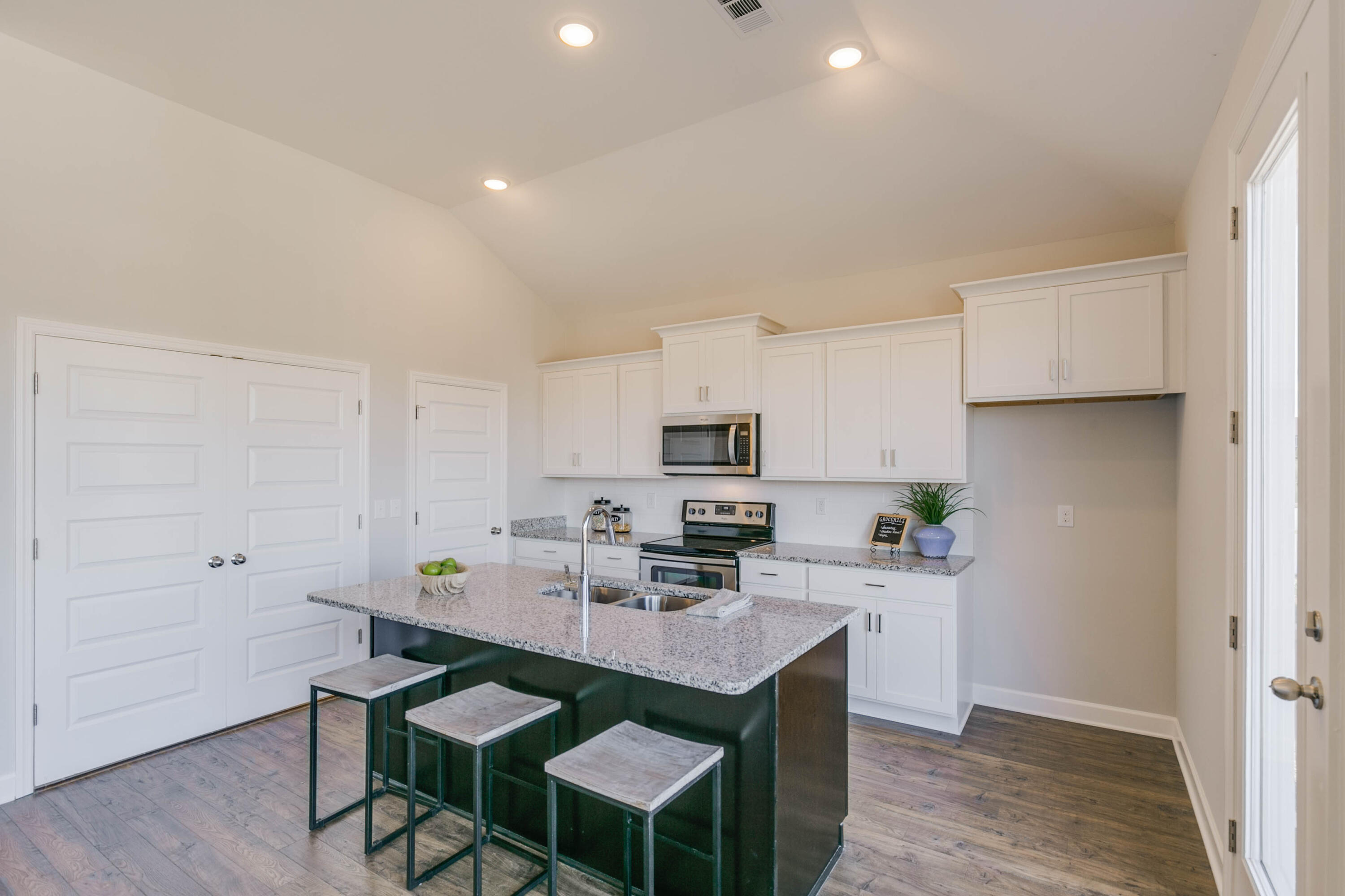 1002 Fortitude Trail Chattanooga, TN 37421 - Photo 37 of 55 10 Hampshire Kitchen