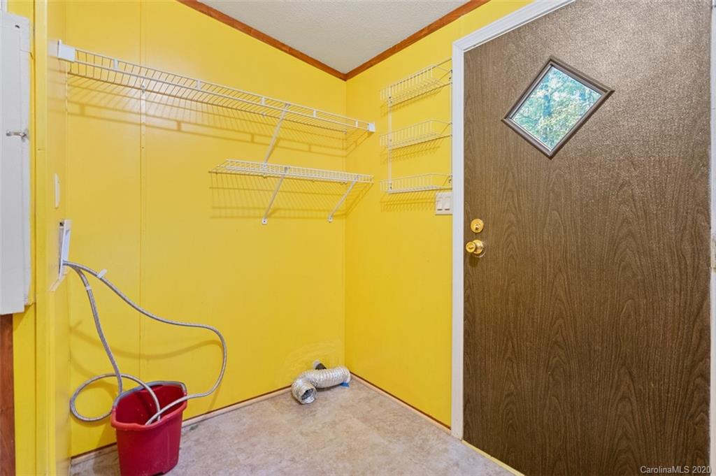 1086 Love Valley Road Clover, SC 29710 - Photo 15 of 25 Gallery Image 15
