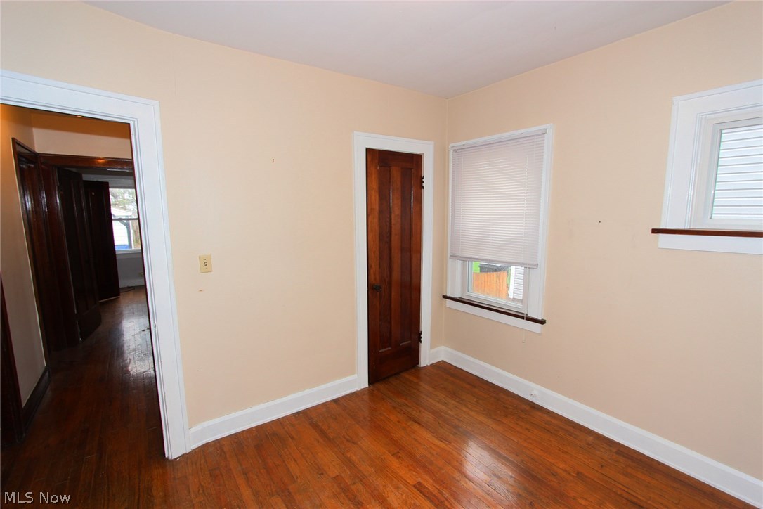 3864 Silsby Road Cleveland, OH 44111 - Photo 5 of 6 Gallery Image 5