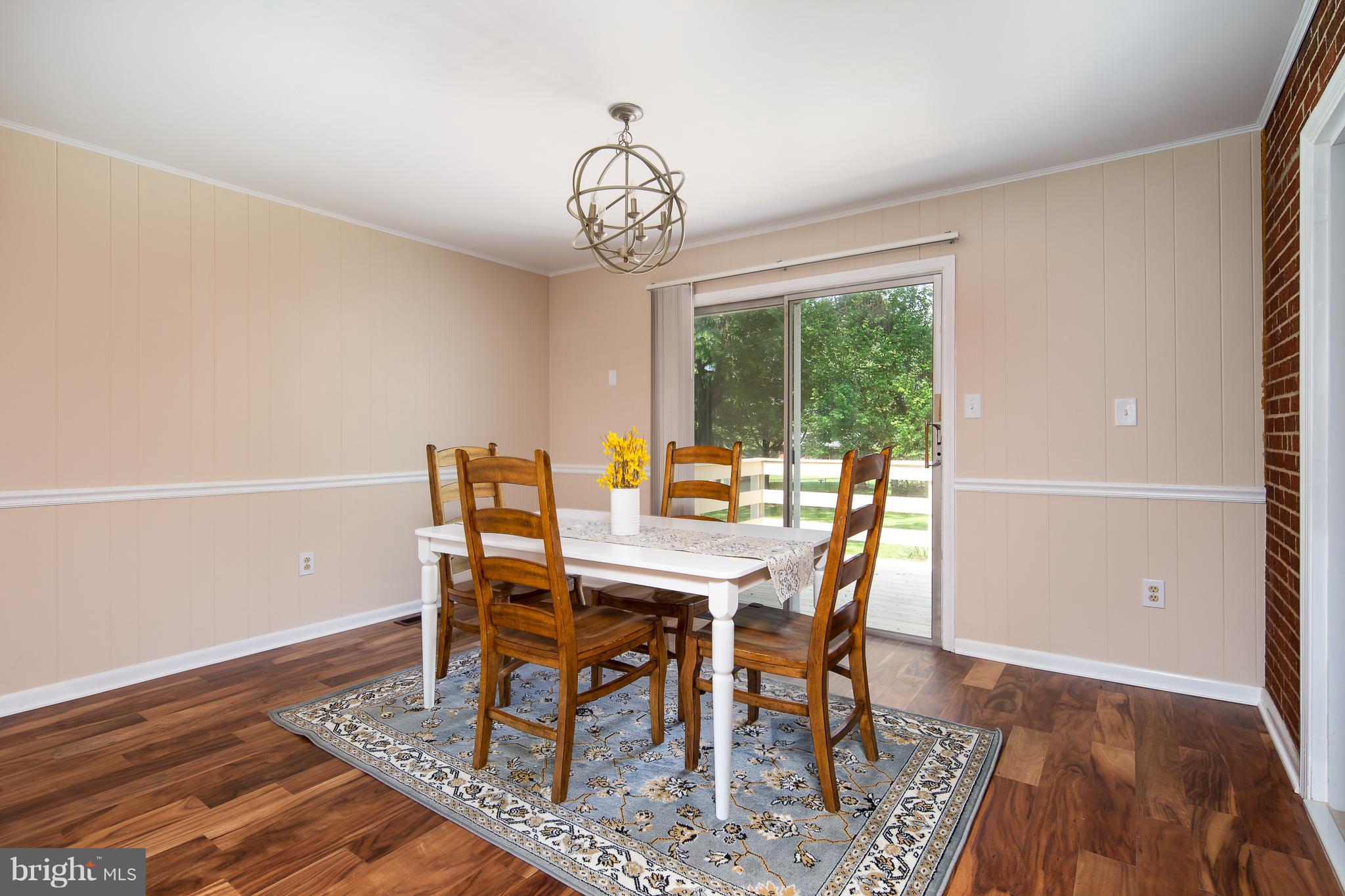 146 Frazier Road Warrenton, VA 20186 - Photo 10 of 27 Dining Room