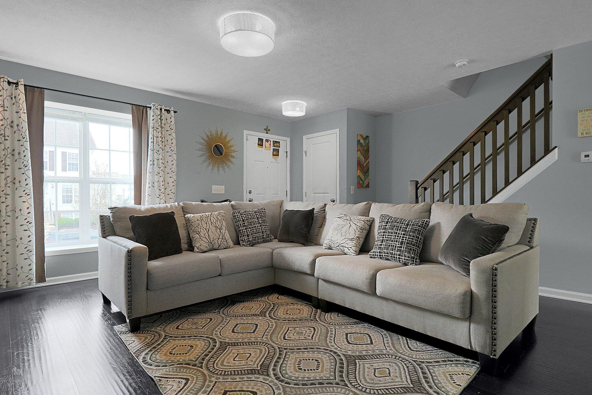 6242 Needletail Road, Unit 33624 Columbus, OH 43230 - Photo 3 of 15 LR