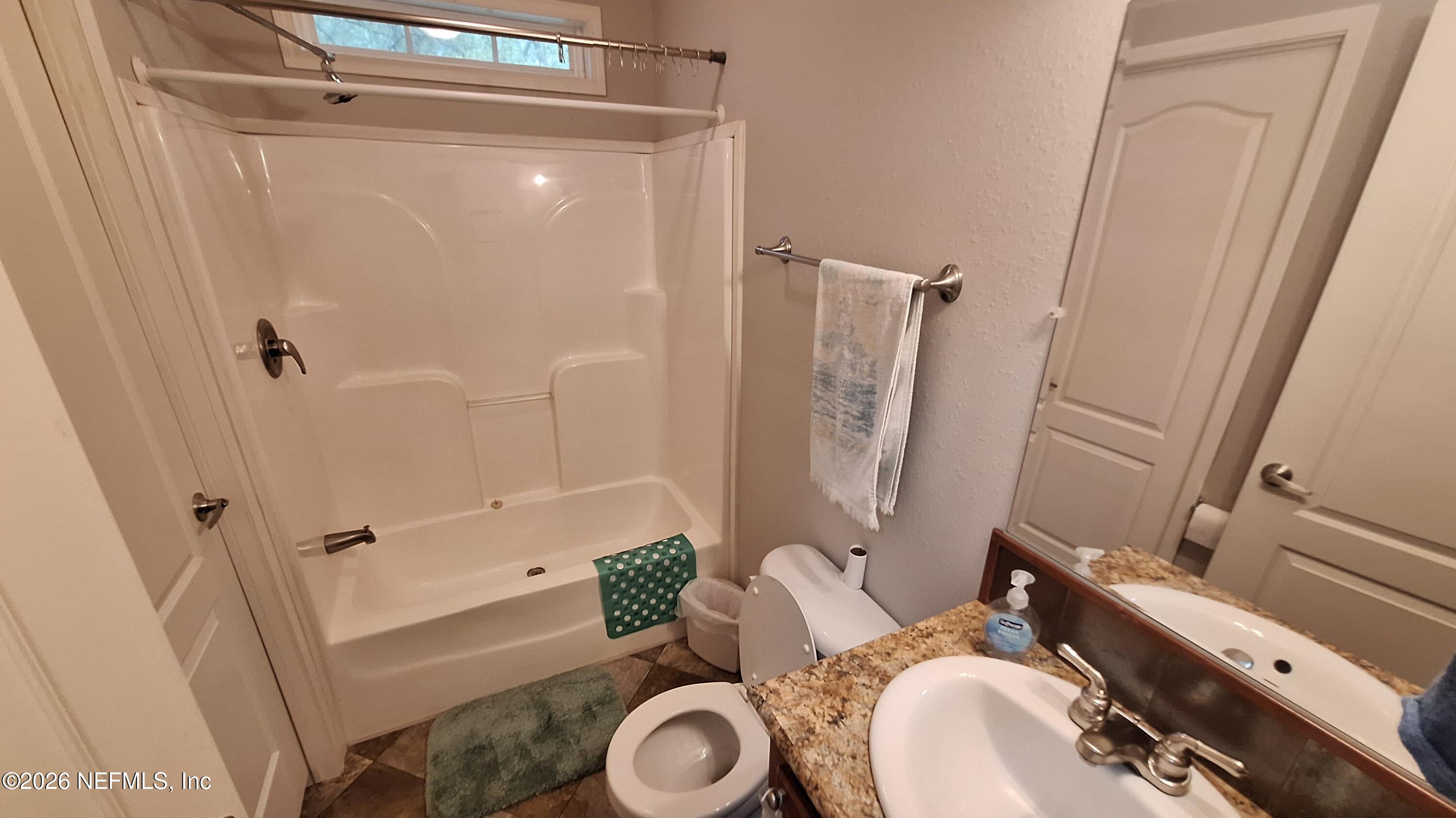 54144 Catherine Avenue Callahan, FL 32011 - Photo 29 of 50 Hall bathroom2