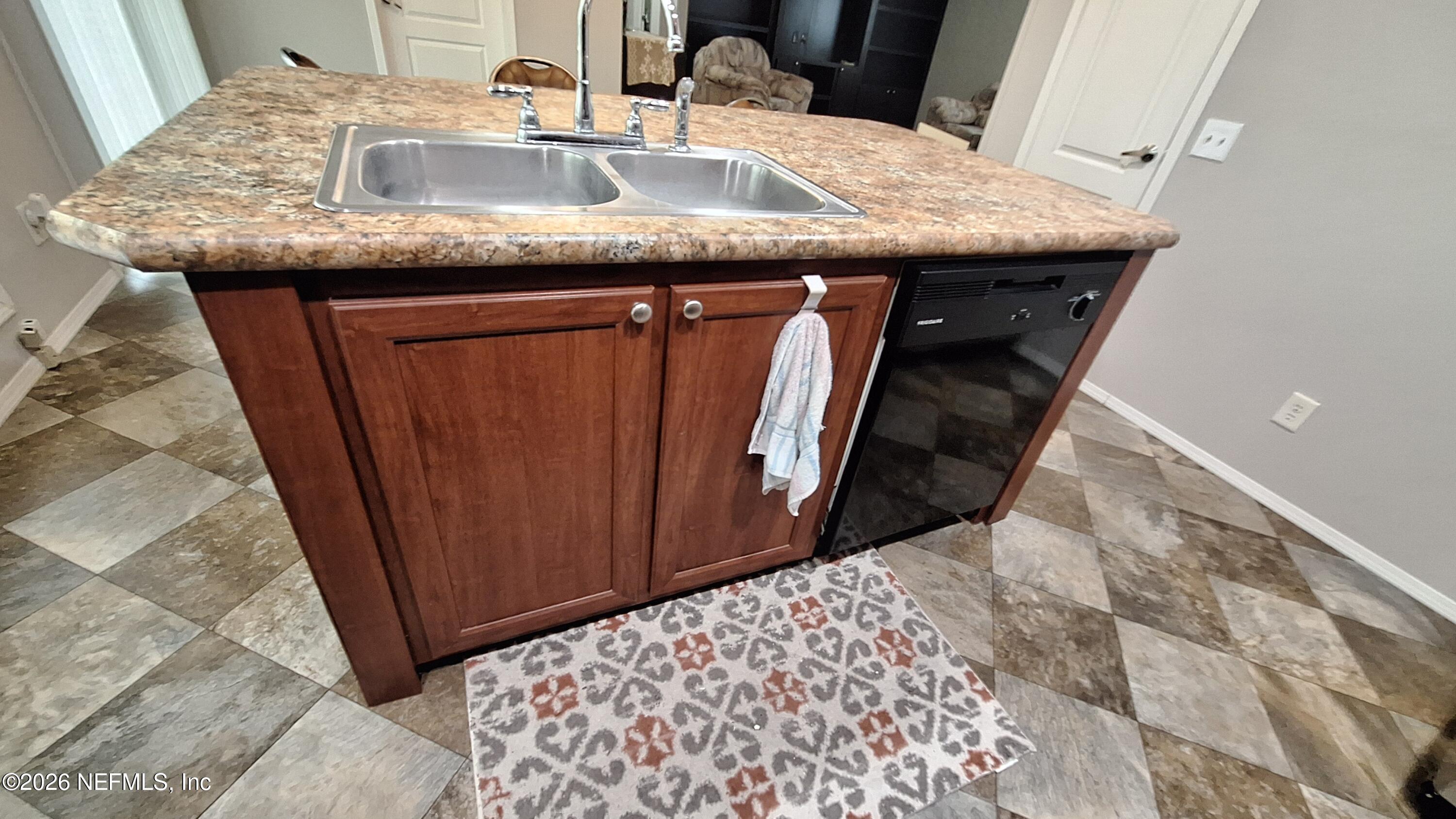 54144 Catherine Avenue Callahan, FL 32011 - Photo 42 of 50 Kitchen Island
