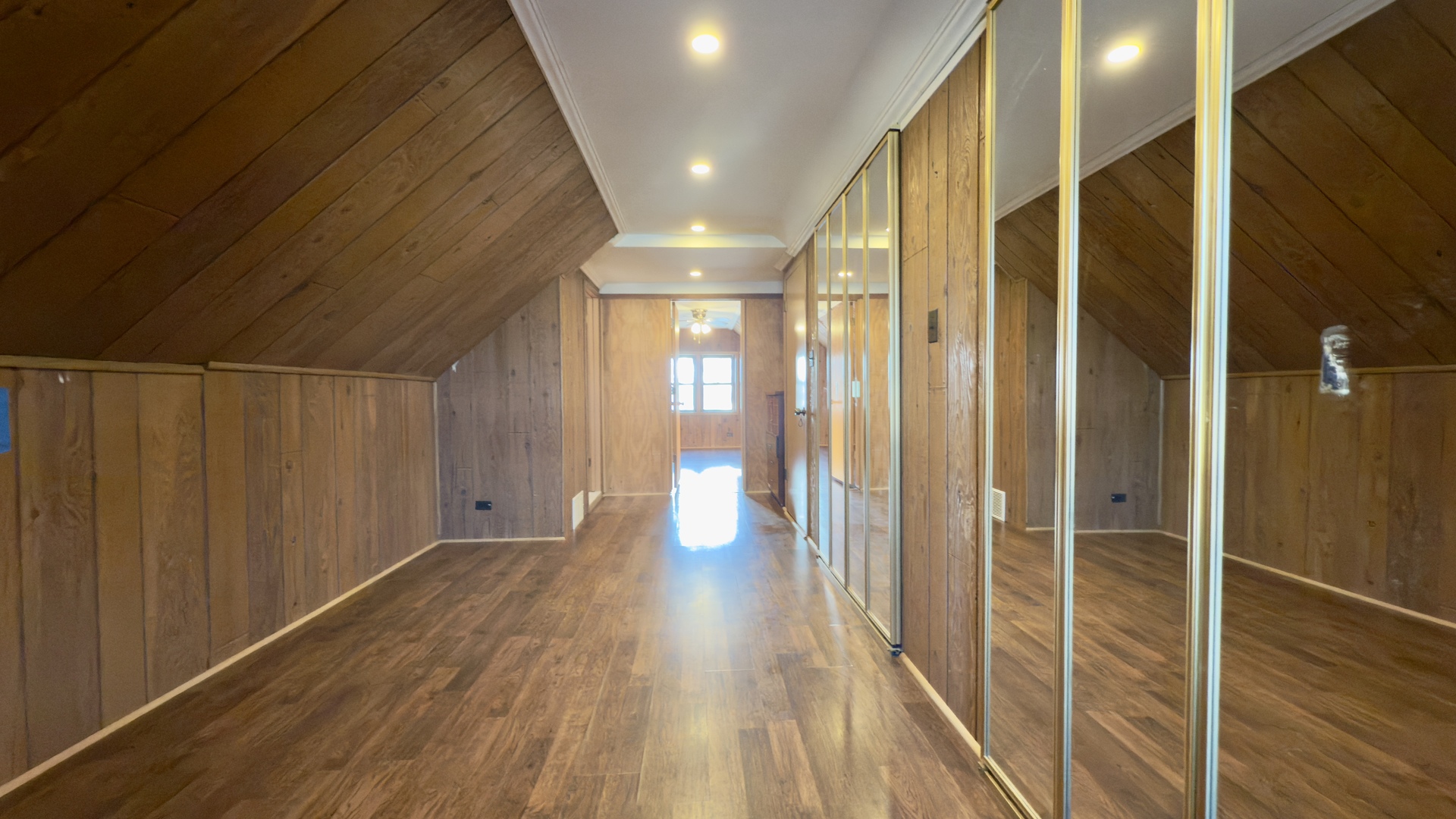 7127 South Ridgeway Avenue Chicago, IL 60629 - Photo 19 of 28 a view of gallery with wooden floor