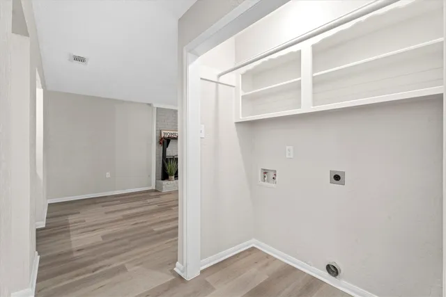 $2,195 | 16015 Southampton Drive, Spring, TX 77379