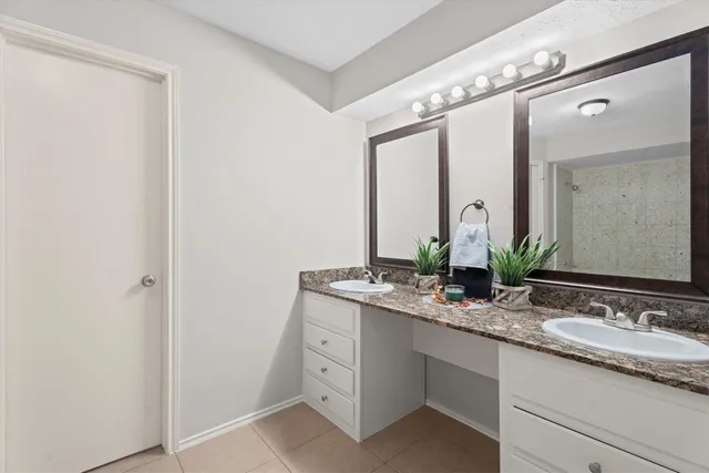 $2,195 | 16015 Southampton Drive, Spring, TX 77379