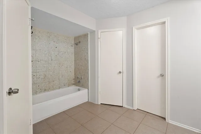 $2,195 | 16015 Southampton Drive, Spring, TX 77379