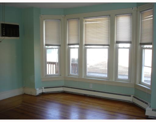31 Welles Street Woonsocket, RI 02895 - Photo 4 of 6 Living Room.