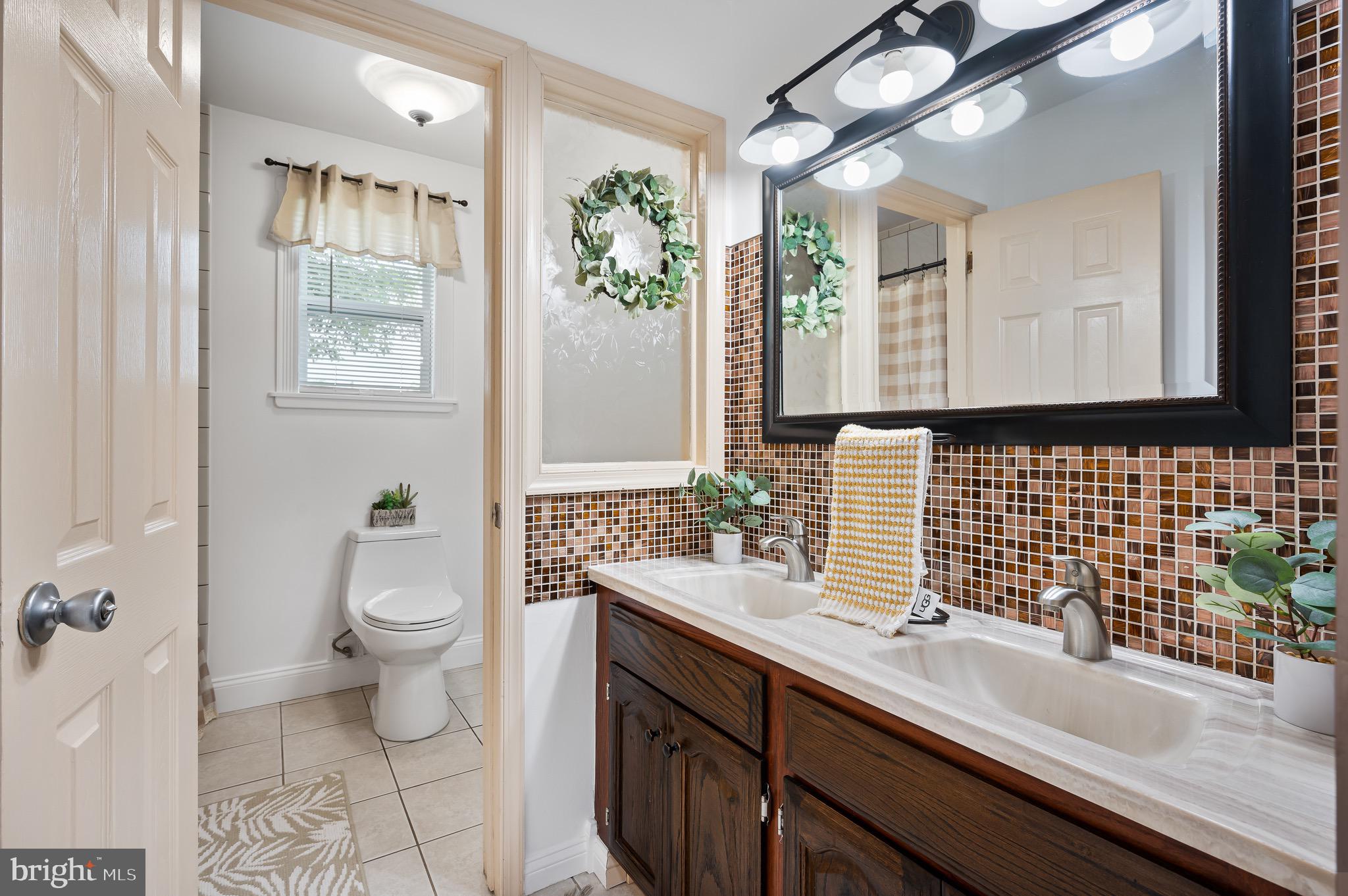 812 Jamestown Road Turnersville, NJ 08012 - Photo 24 of 35