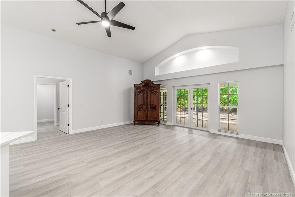 5375 Southeast Reef Way Stuart, FL 34997 - Photo 12 of 36