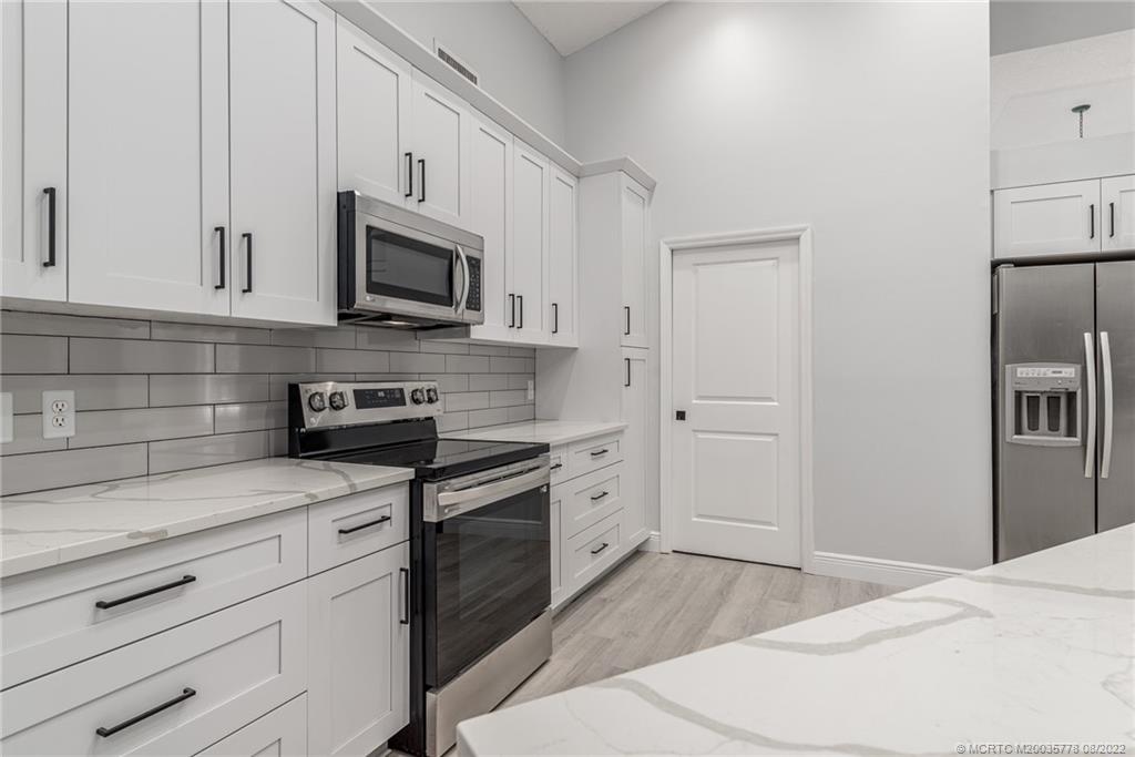 5375 Southeast Reef Way Stuart, FL 34997 - Photo 17 of 36
