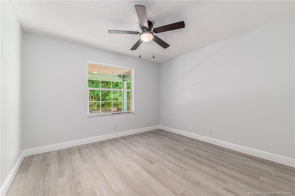 5375 Southeast Reef Way Stuart, FL 34997 - Photo 23 of 36