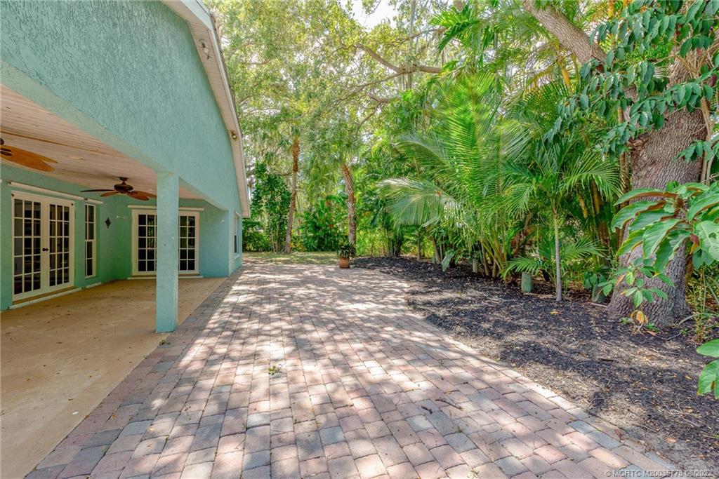 5375 Southeast Reef Way Stuart, FL 34997 - Photo 27 of 36