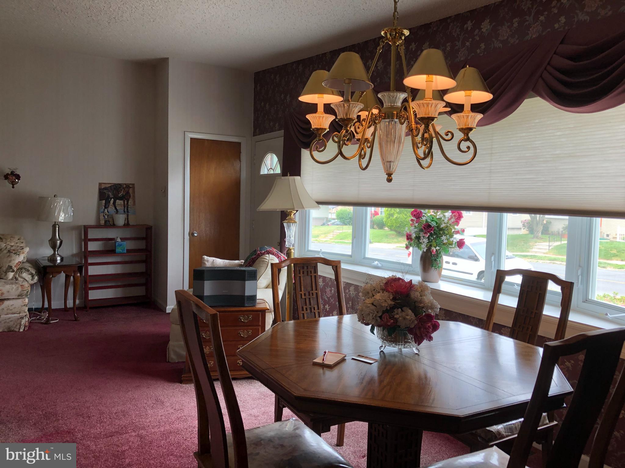 1028 Surrey Road Philadelphia, PA 19115 - Photo 9 of 46 Dining Room