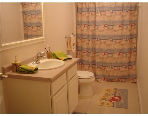 2 Nathaniel Way Exeter, NH 03833 - Photo 11 of 13 Bathroom.