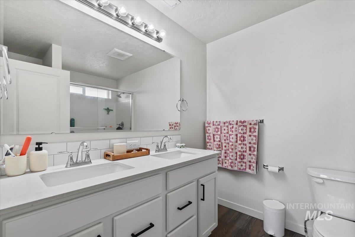 17584 Barefoot Ridge Way Nampa, ID 83687 - Photo 15 of 21