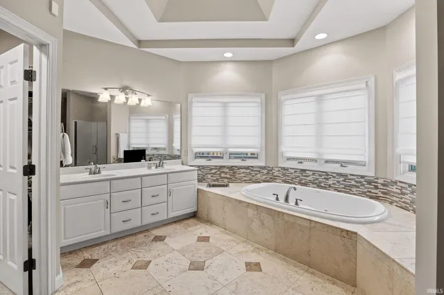 $1,100,000 | 7718 Halifax Court, Lafayette, IN 47905