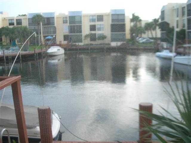 9 Royal Palm Way, Unit 105 Boca Raton, FL 33432 - Photo 1 of 5 Primary Photo