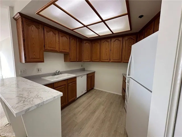 $4,100 | 625 Esplanade, Unit 21, Redondo Beach, CA 90277