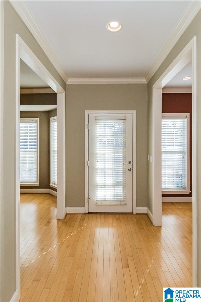 572 Hackberry Ridge Cove Birmingham, AL 35226 - Photo 4 of 32