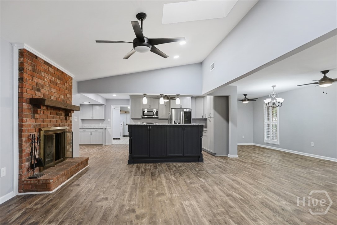 46 River Oaks Road Savannah, GA 31410 - Photo 8 of 72 Gallery Image 8
