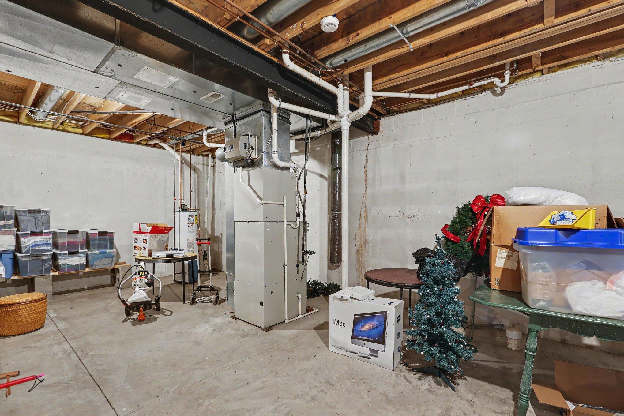 1696 West Ellsworth Road Ann Arbor, MI 48108 - Photo 26 of 37 026_file_9382
