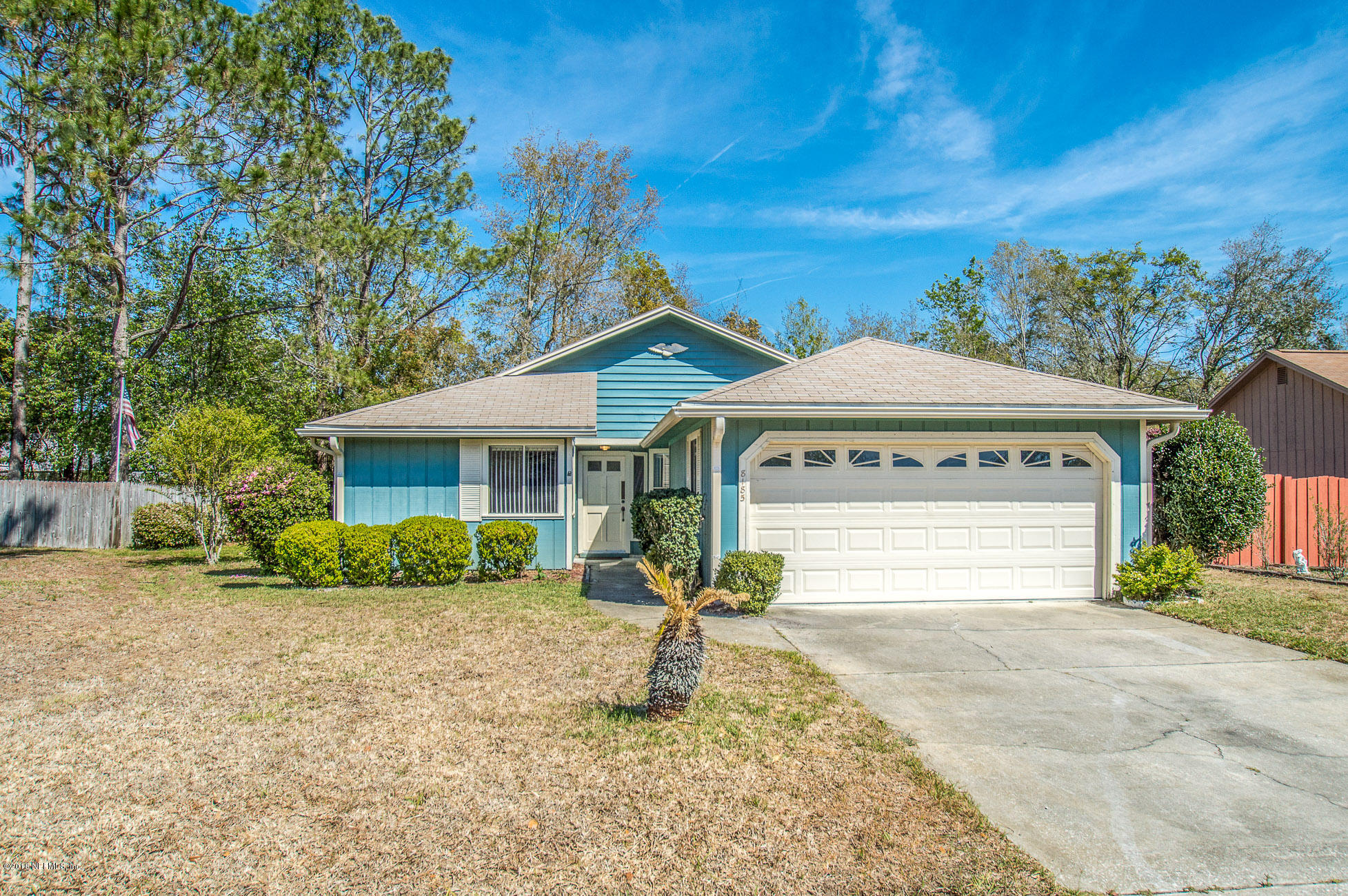 8185 Crosswind Road Jacksonville, FL 32244 - Photo 1 of 35 Front