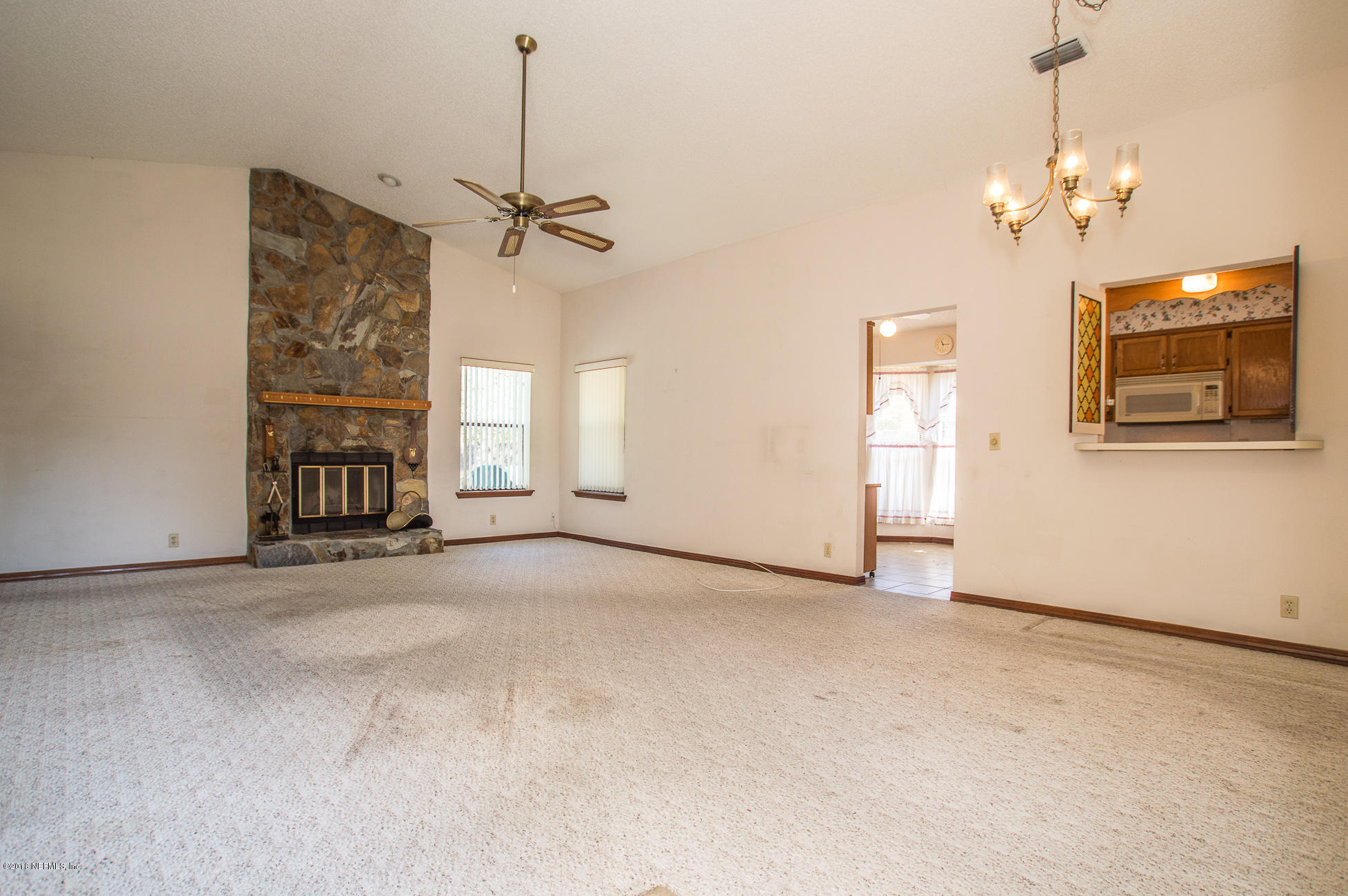 8185 Crosswind Road Jacksonville, FL 32244 - Photo 3 of 35 Great Room