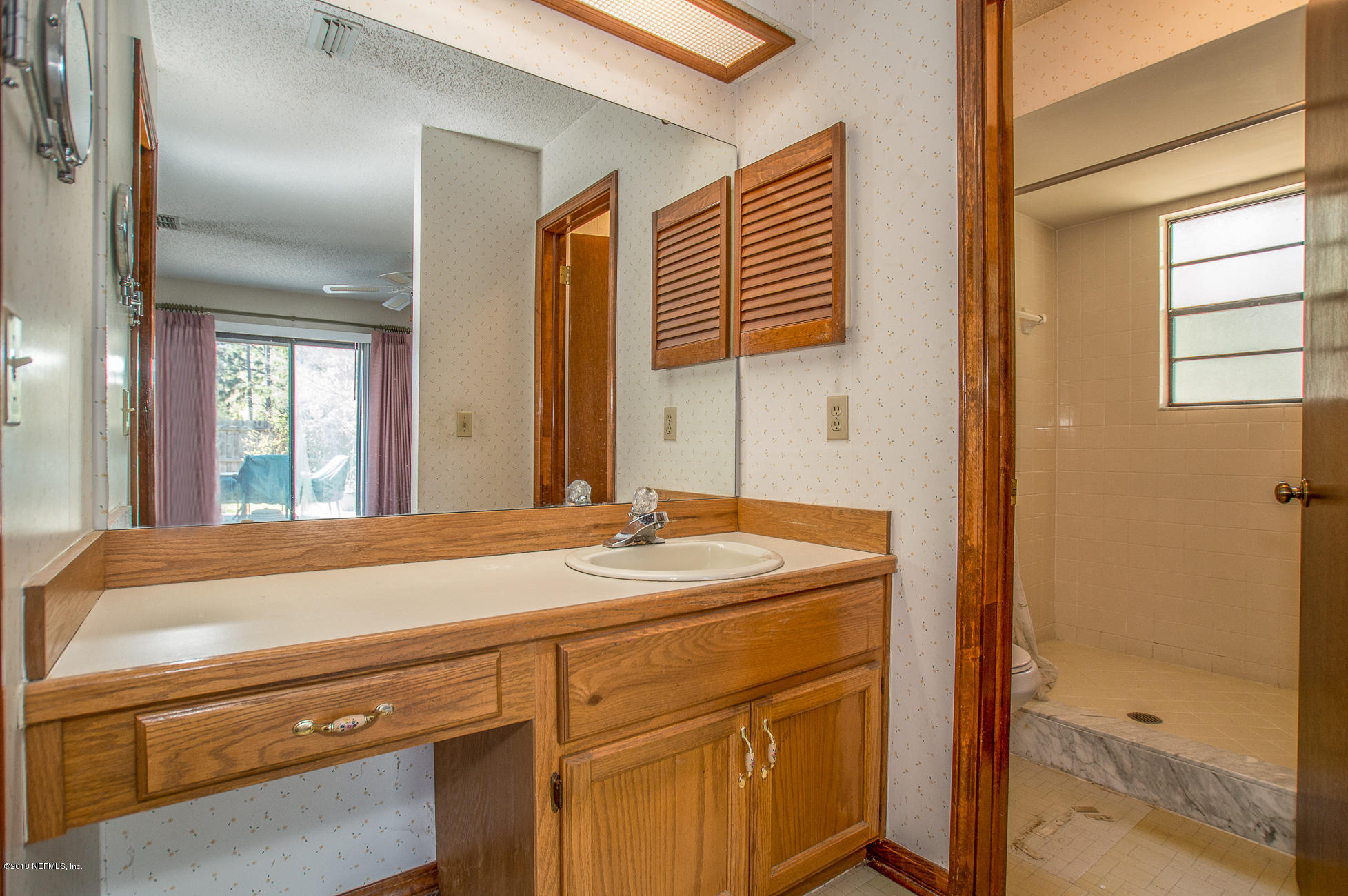 8185 Crosswind Road Jacksonville, FL 32244 - Photo 9 of 35 Master Bath