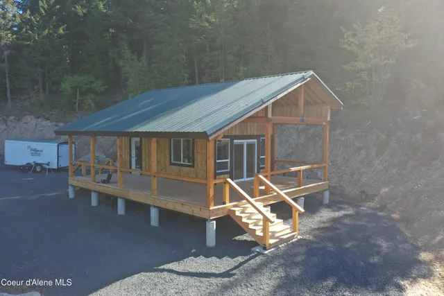 $179,700 | 652 White Pine Way, Fernwood, ID 83830